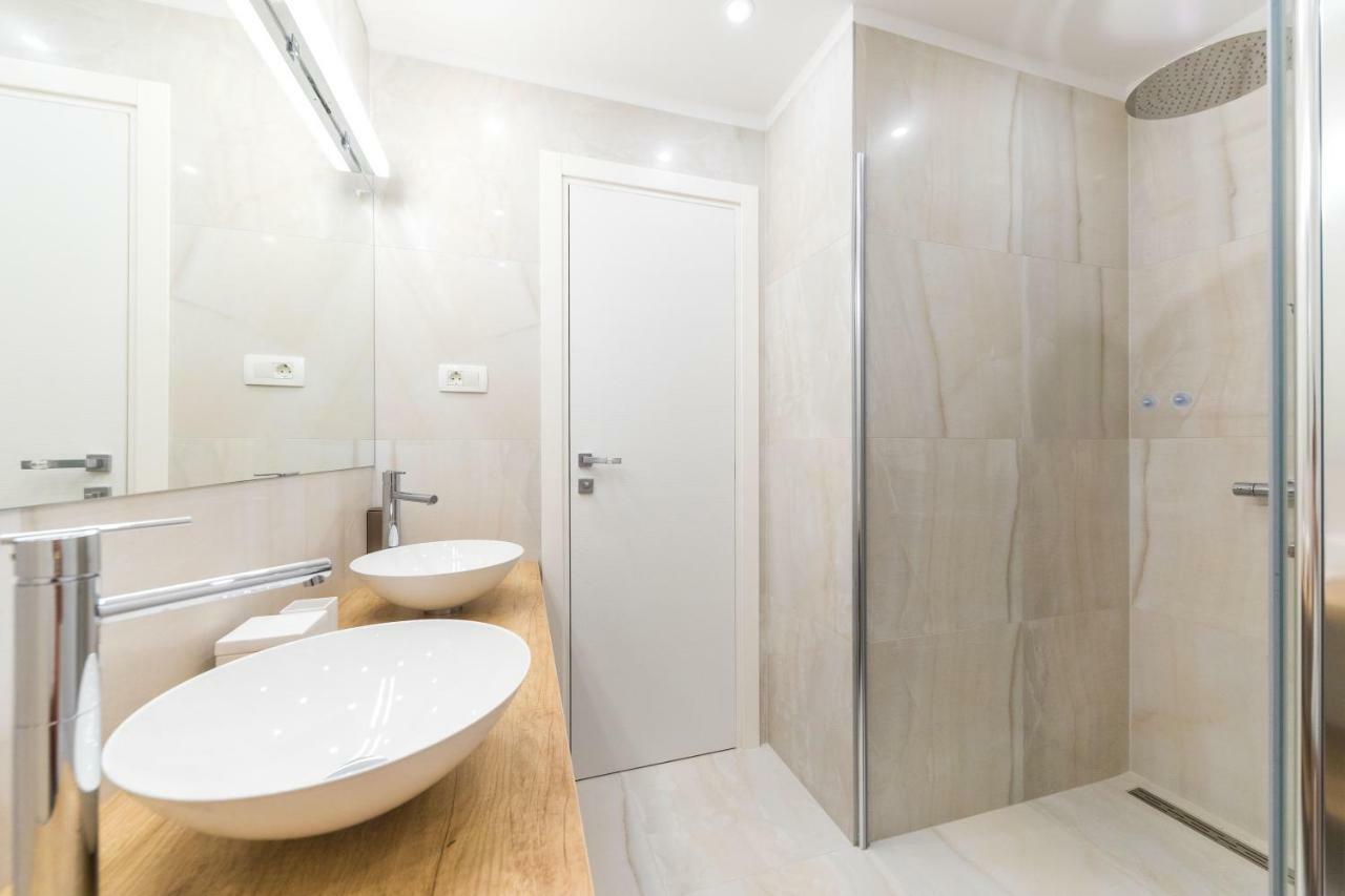 Glow luxury apartment with terrace&jacuzzi Split Zewnętrze zdjęcie