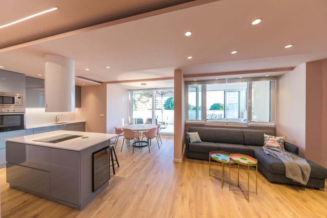 Glow luxury apartment with terrace&jacuzzi Split Zewnętrze zdjęcie